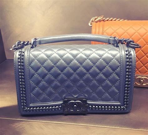 chanel en ligne achat|Chanel online shop.